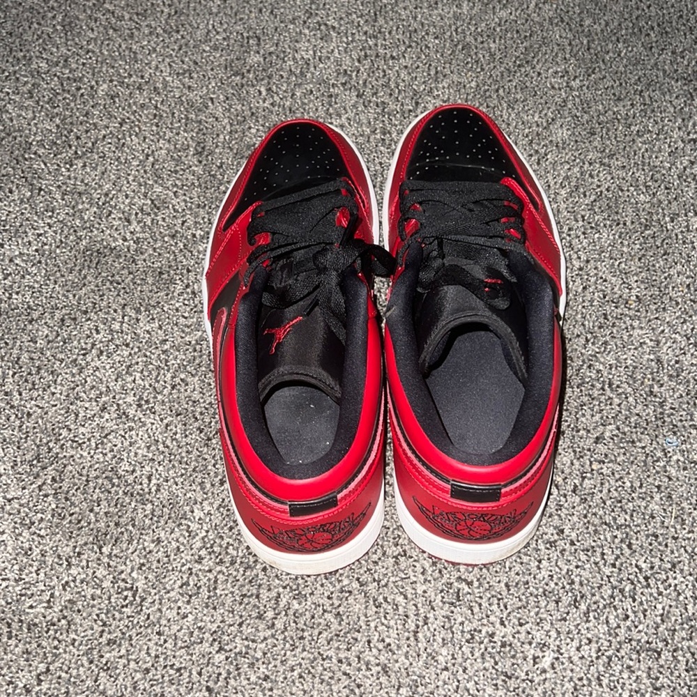 Low top Jordan 1’s